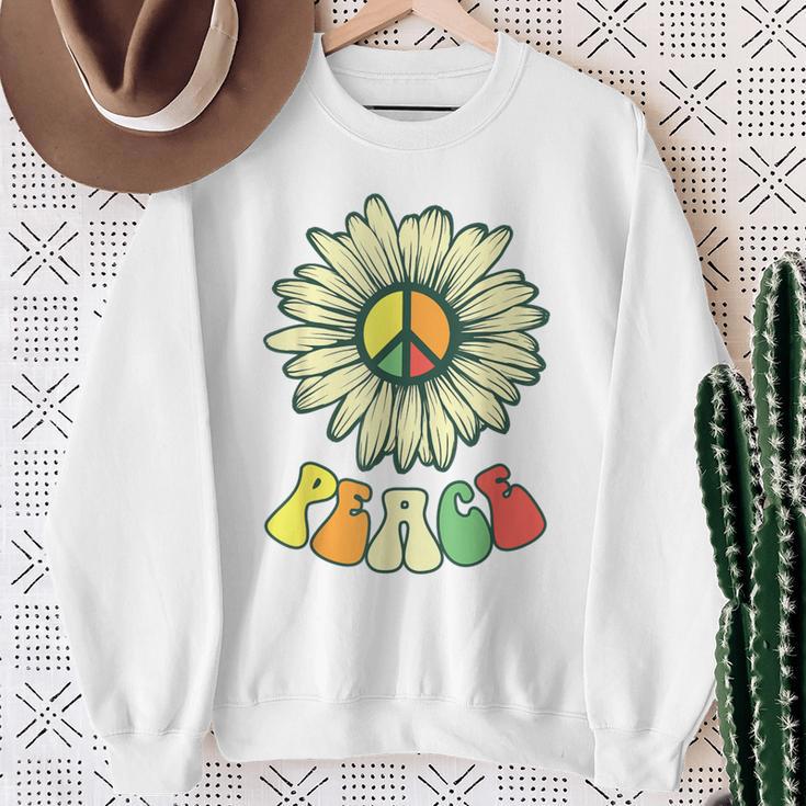 Hippie Hippies Peace Vintage Retro Costume Hippy Sweatshirt Gifts for Old Women