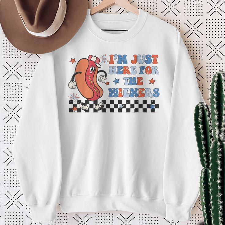 Hot Dog I'm Just Here For The Wieners Cute Retro 4Th Of July Sweatshirt Gifts for Old Women