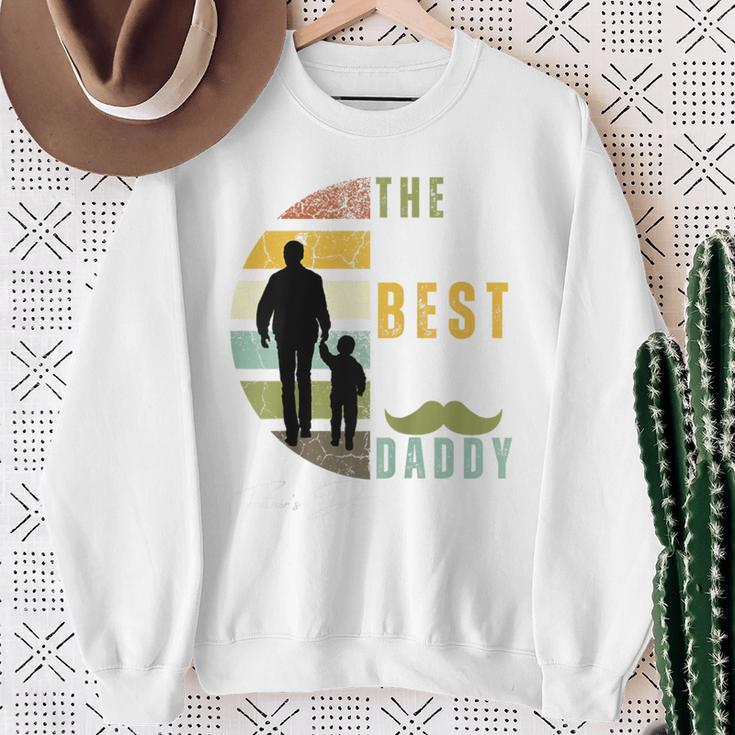 Lustig Der Beste Papa Der Welt Führt Die Liebe Raglan Sweatshirt Geschenke für alte Frauen