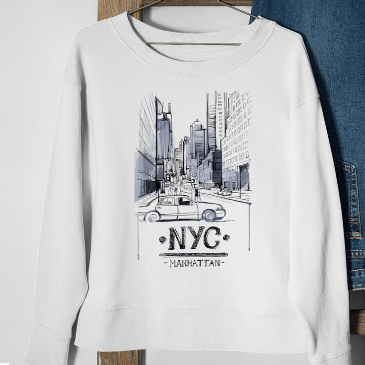 Ny New York City Nyc Manhattan Skylines Buildings Sweatshirt Gifts for Old Women