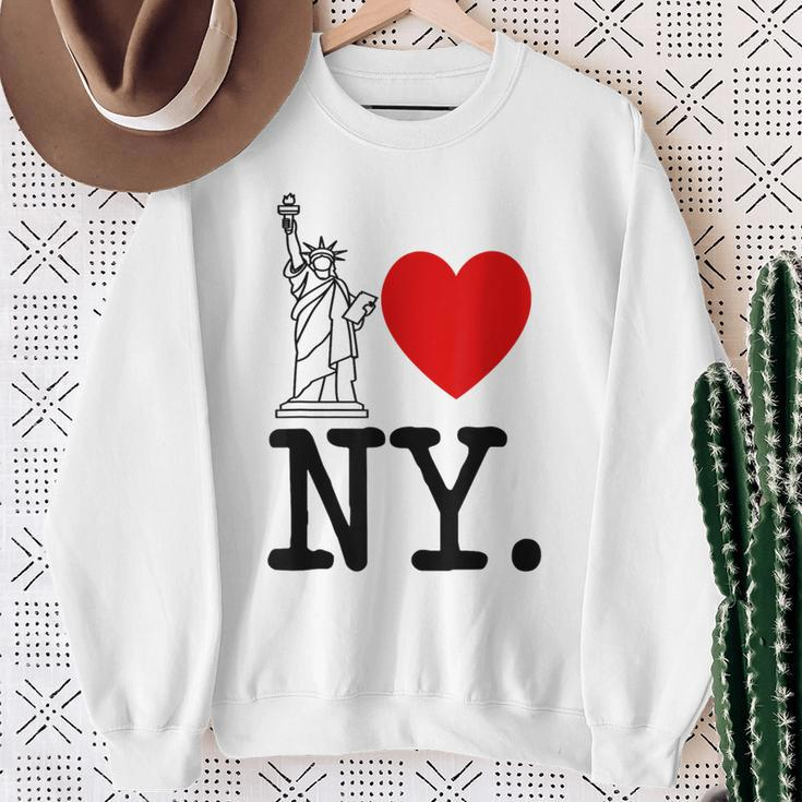Nyc Love New York Love Ny Sweatshirt Gifts for Old Women