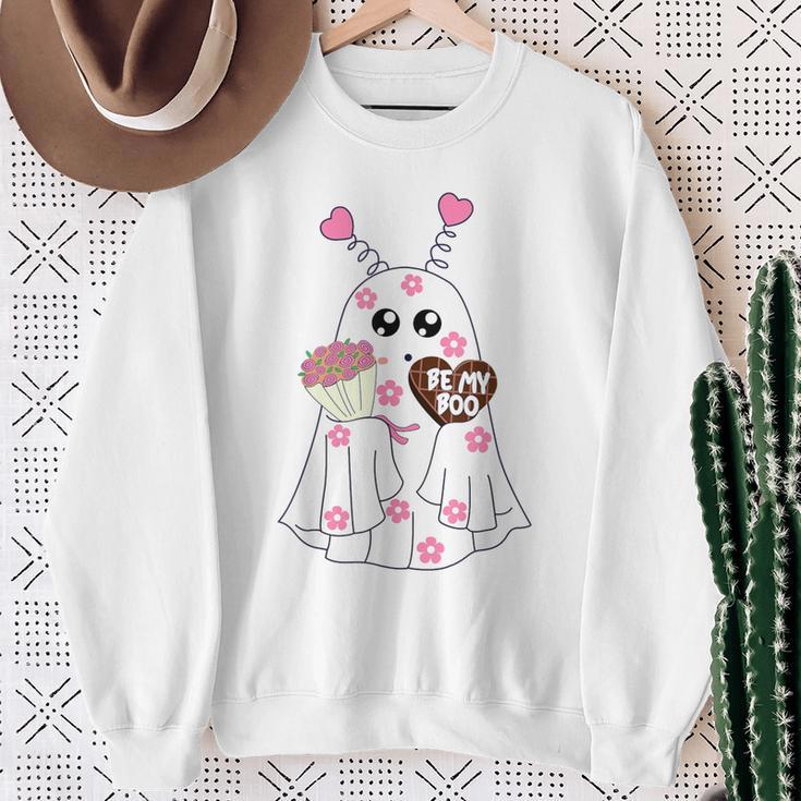 Retro Be My Boo Cute Ghost With Balloon Valentines Day Sweatshirt Gifts for Old Women