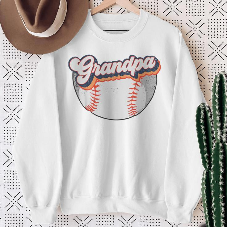 Retro Style Grandpa Baseball Softball Father's Day Grandpa Sweatshirt Gifts for Old Women