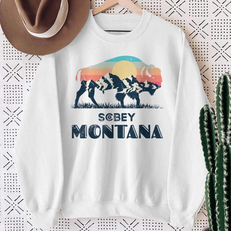 Scobey Montana Vintage Hiking Bison Nature Sweatshirt Gifts for Old Women