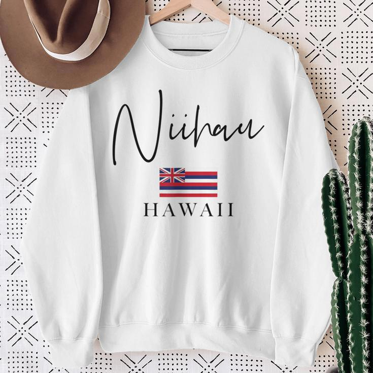 Usa Flag Vacation Island Niihau Sweatshirt Gifts for Old Women