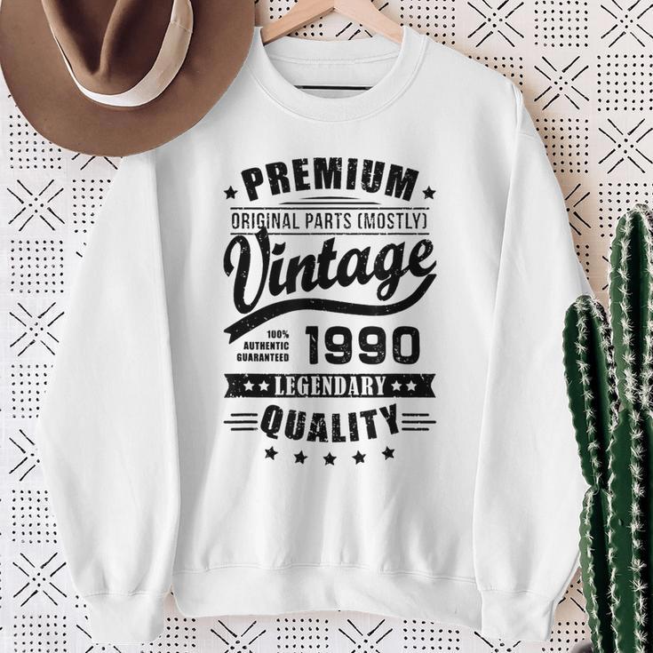 Vintage 1990For Retro 1990 Birthday Sweatshirt Gifts for Old Women