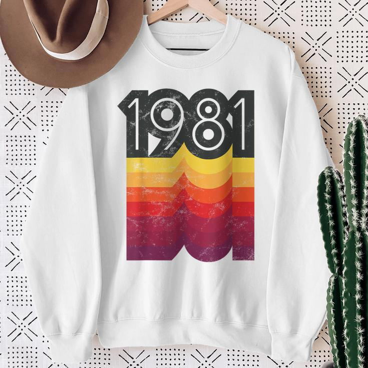 Vintage 80S Style 1981 Sweatshirt Geschenke für alte Frauen