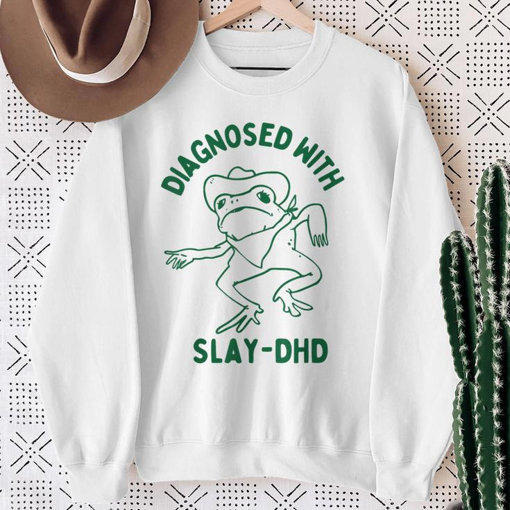 Vintage Retro Frog Diagnosed With Slay Dhd Present I Sweatshirt Gifts for Old Women