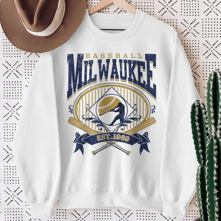 Vintage Retro Milwaukee Baseball Sweatshirt Gifts for Old Women