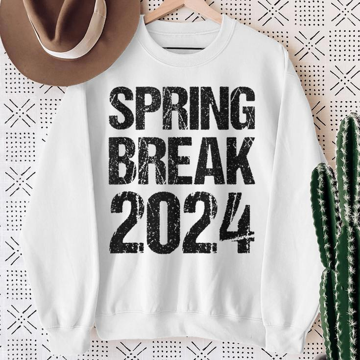 Vintage Spring Break 2024 Spring Break Teacher Sweatshirt Gifts for Old Women