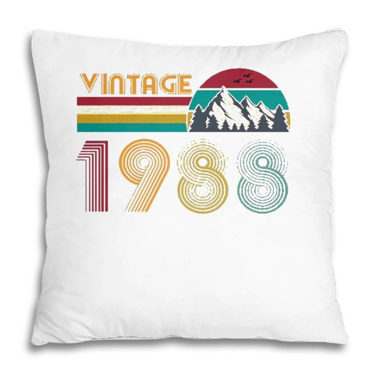 33Th Birthday Gift 33 Years Old Men Women Retro Vintage 1988  Pillow