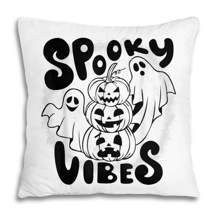 Cute Ghost Halloween Retro Groovy Spooky Vibes Fun Halloween  Pillow