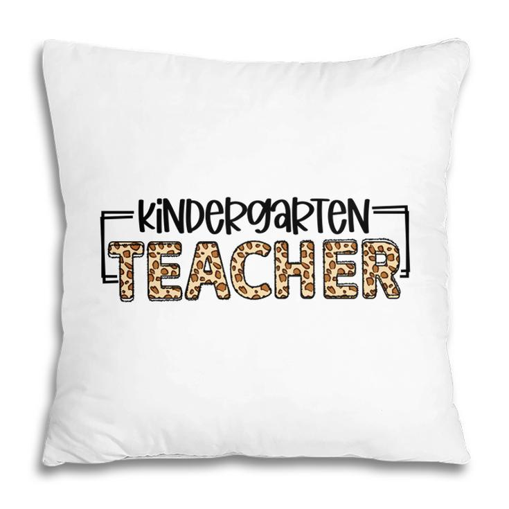 Kindergarten Teacher Is Very Friendly And Approachable With Children Pillow