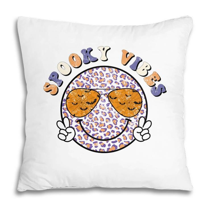 Smiley Face Thick Thights And Spooky Vibes Halloween Pillow