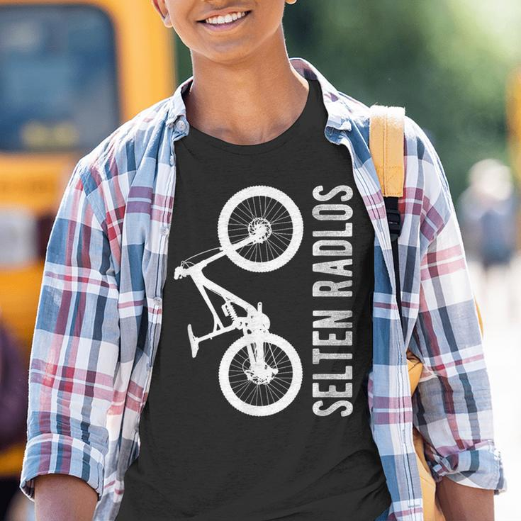 Ich Bin Selten Radlos Cyclist Kinder Tshirt