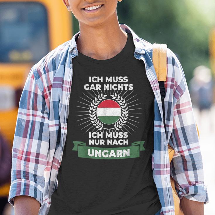 “Ich Muss Nur Nach Ungar” Kinder Tshirt