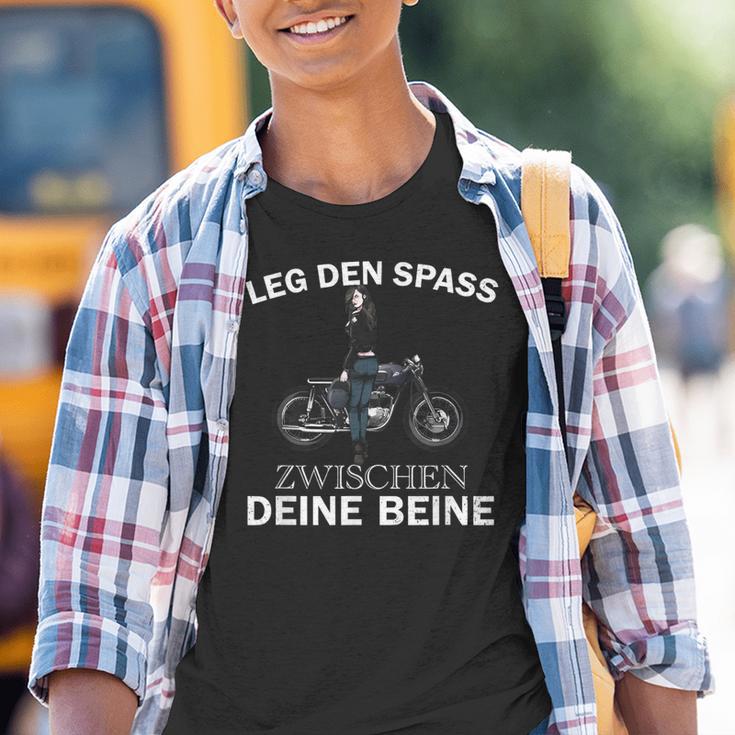 Leg Den Spass Zwischen Deine Beine Kinder Tshirt