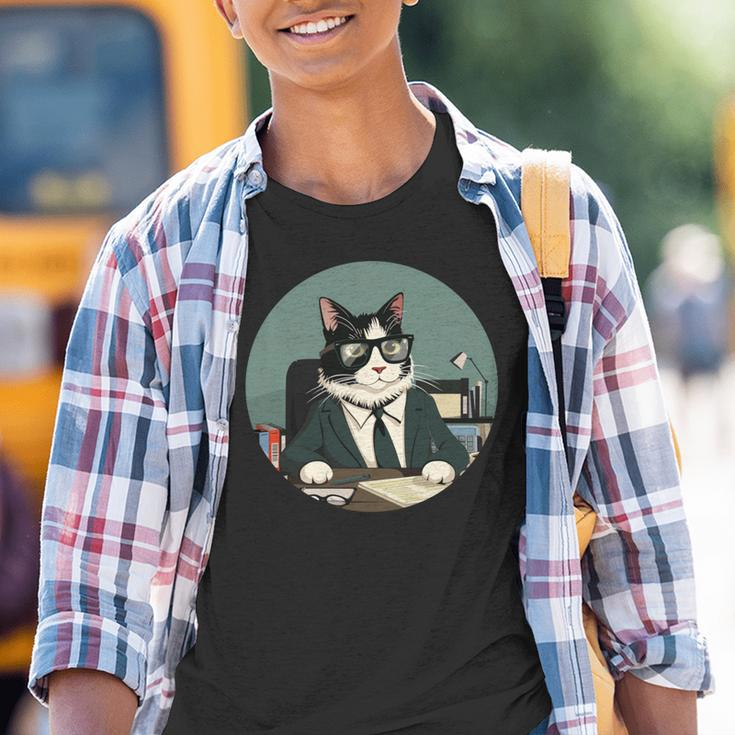 Lustiger Mitarbeiter Des Jahres Mit Dieser Lustigen Katze Mit Brille Kinder Tshirt