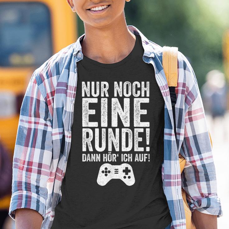 Noch Eine Round Cool Pc Gaming Gamer Nerd Gamer Kinder Tshirt