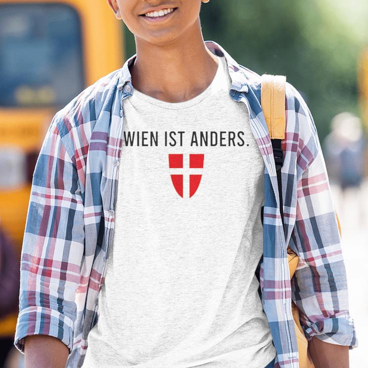 Wien Ist Anders Insider Viennese Slogan Schmäh Kinder Tshirt