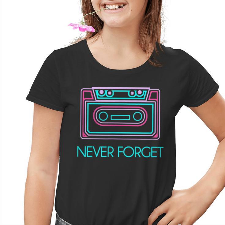 Never Forget Retro Cassette 80S 90S Outfit Kinder Tshirt