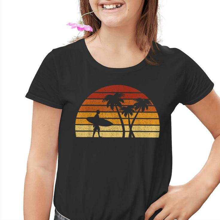 Vintage Sun Surfing For Surfers And Surfers Kinder Tshirt