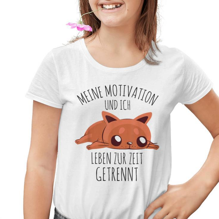 Cute Meine Motivation Und Ich Leben Zur Zeit Getrennt German Kinder Tshirt