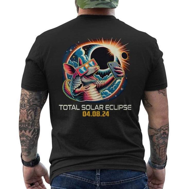 Armadillo Taking Selfie Solar Eclipse Men's T-shirt Back Print