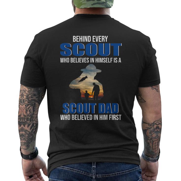 Behind Every Scout Who Believe In Himself Is A Scout Dad Men's T-shirt Back Print