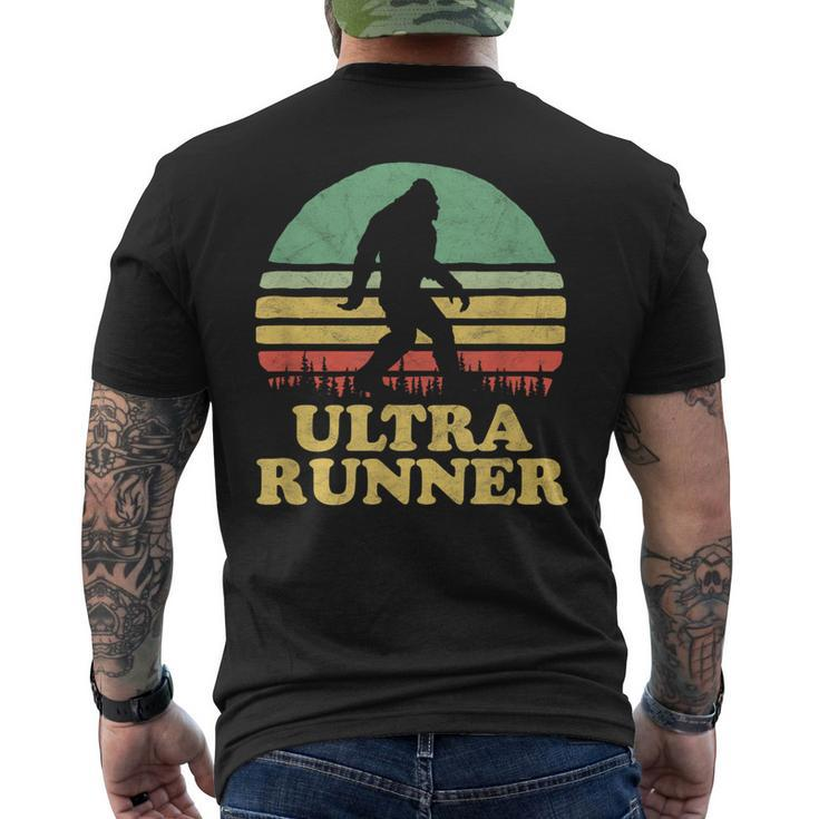Bigfoot Ultra Runner Vintage Trail Marathon Men's T-shirt Back Print