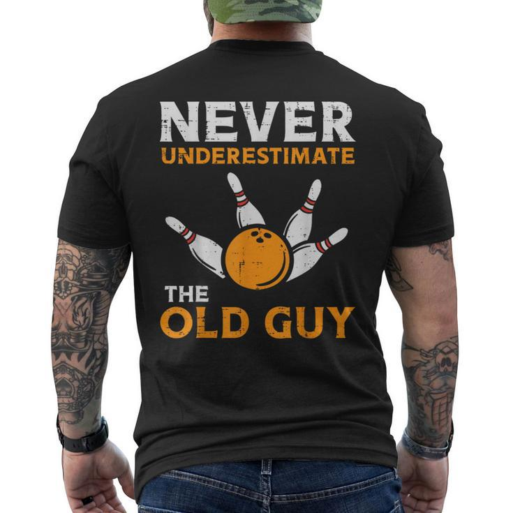 Bowling Never Underestimate Old Guy Bowler Grandpa Dad Men Men's T-shirt Back Print