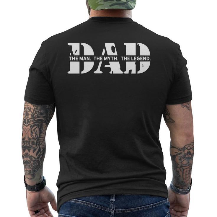 Dad The Man The Myth The Legend Papa Der Mann Mythos Legende T-Shirt mit Rückendruck