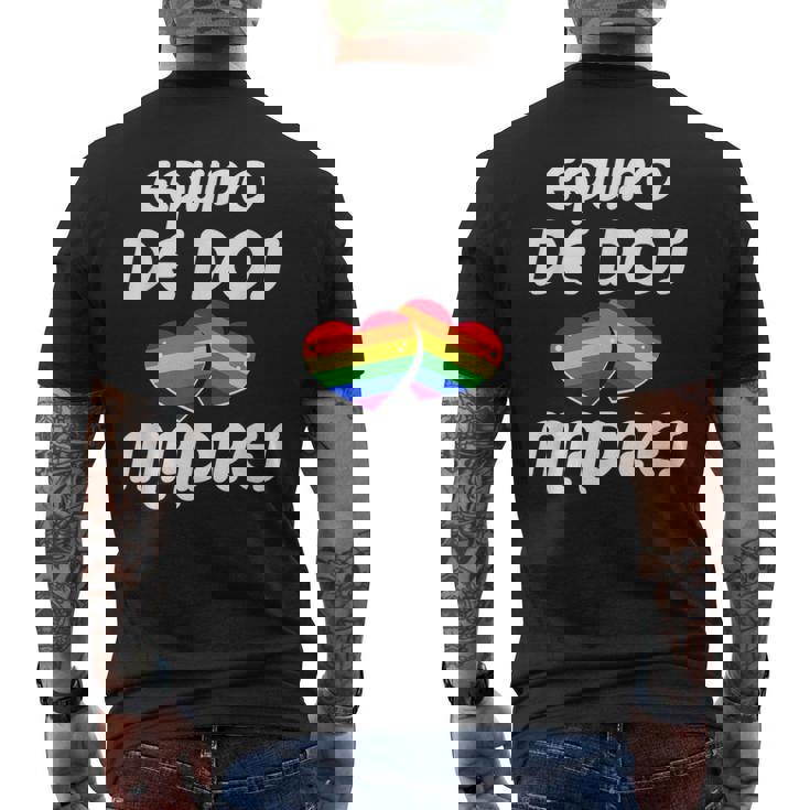 Dos Madres Lgbt-Q Orgullo Gay Mamá Aliada Corazón Arco Iris Camiseta Hombre Estampado Espalda