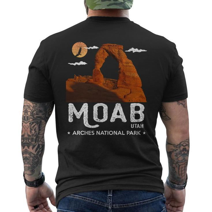 Moab Utah Arches National Park Vintage Retro Outdoor Hiking Mens Back Print T-shirt
