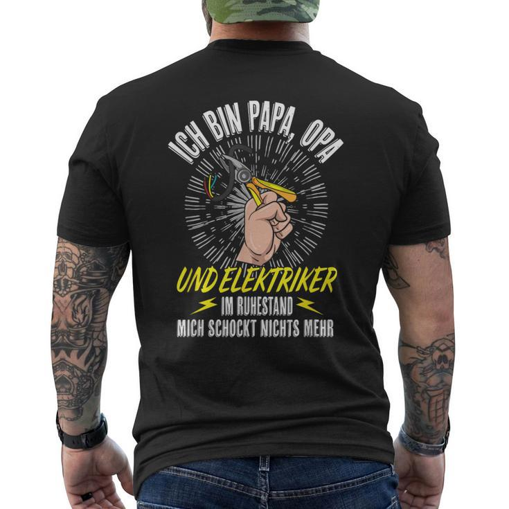 Opa Papa Und Elektroriker Im Ruhestand Grandpa Dad And Electrician T-Shirt mit Rückendruck