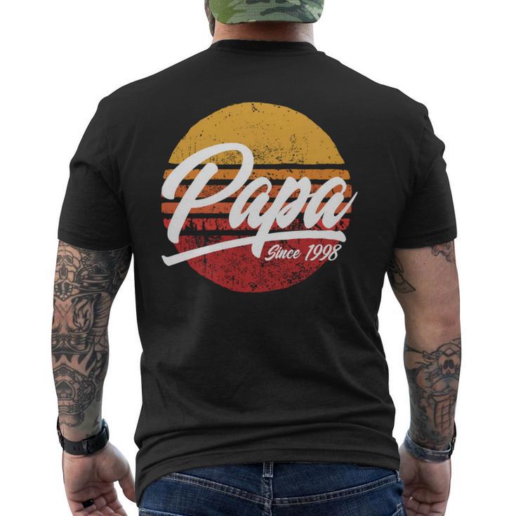 Papa Seit 1998 23 Geburtstag 23 Jahre Als Papa Retro T-Shirt mit Rückendruck