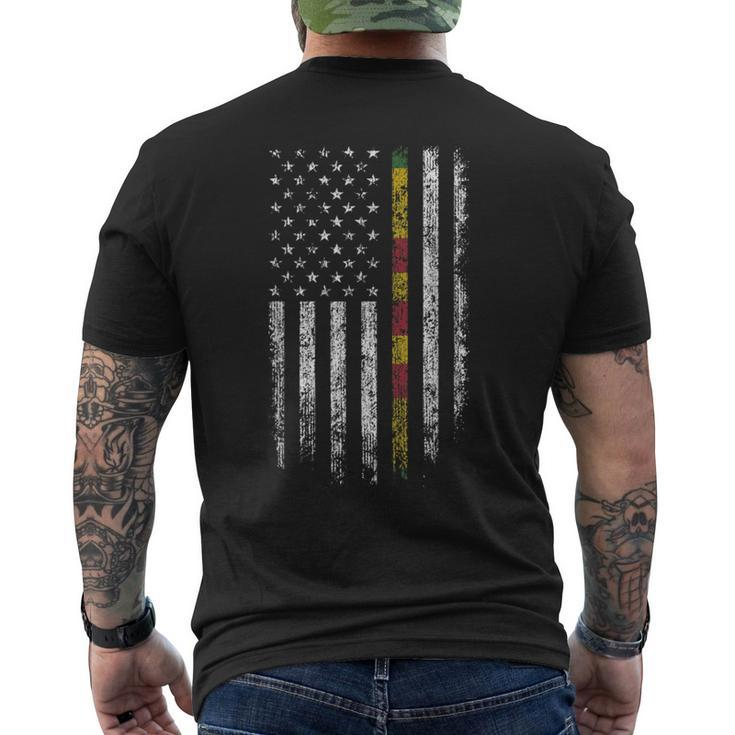 Proud Vietnam Veteran Us Flag Ribbon Father Men's T-shirt Back Print