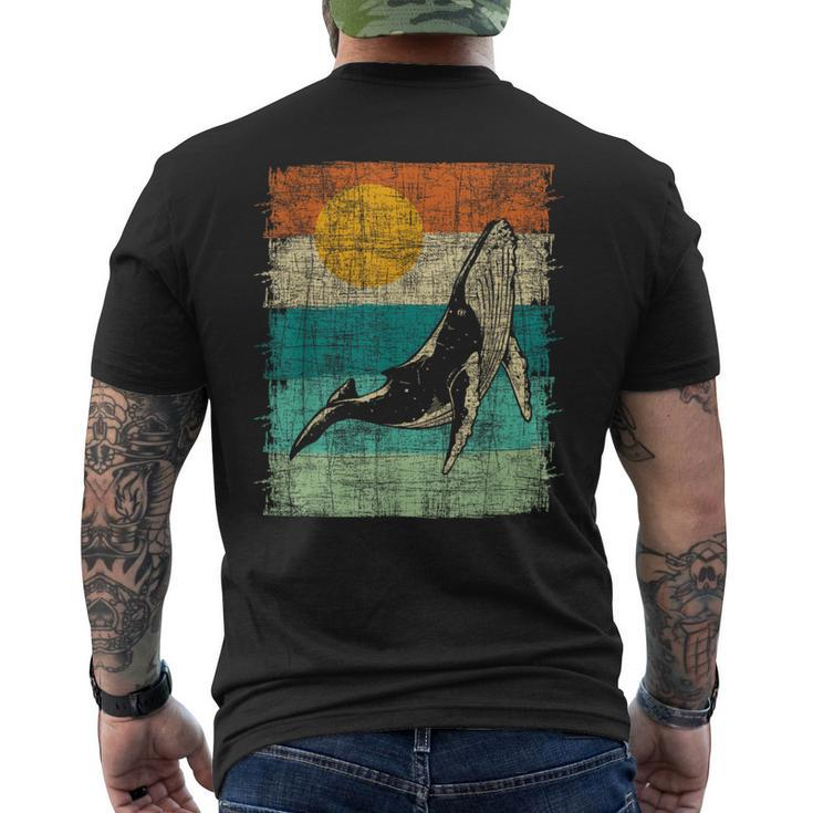 Retro Whale Lover Marine Biologist Aquarist Whales Animal Men's T-shirt Back Print