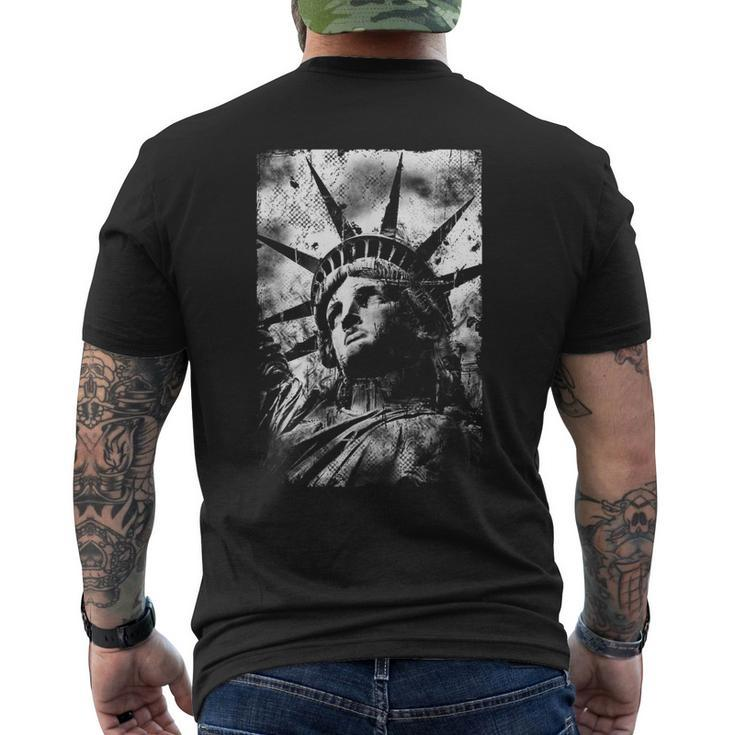 Statue Of Liberty Distressed Usa Graphic Men's T-shirt Back Print