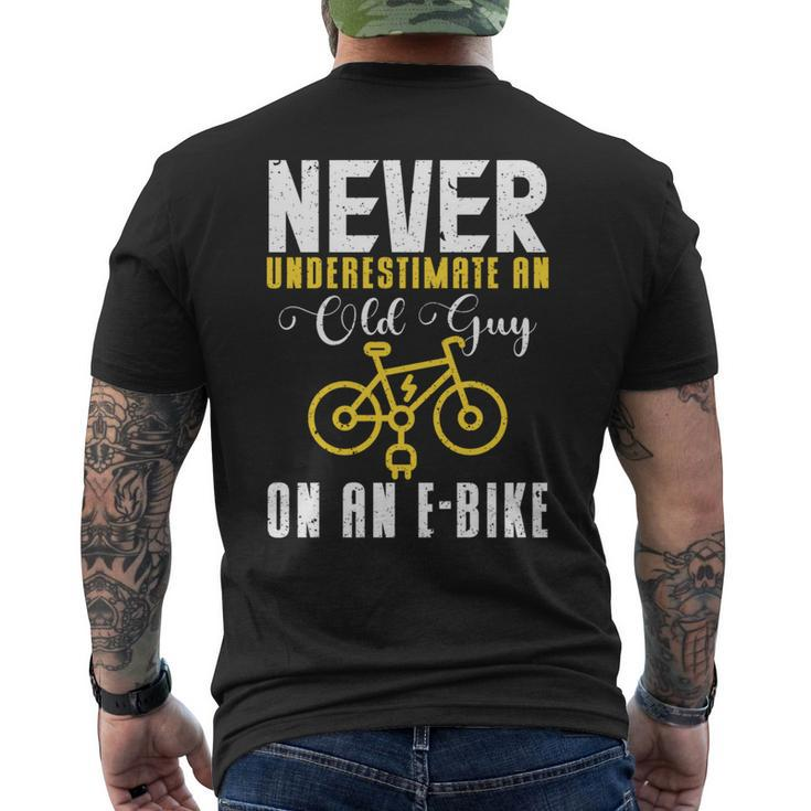 Never Underestimate An Old Guy On A Bicycle E-Bike Quote Men's T-shirt Back Print