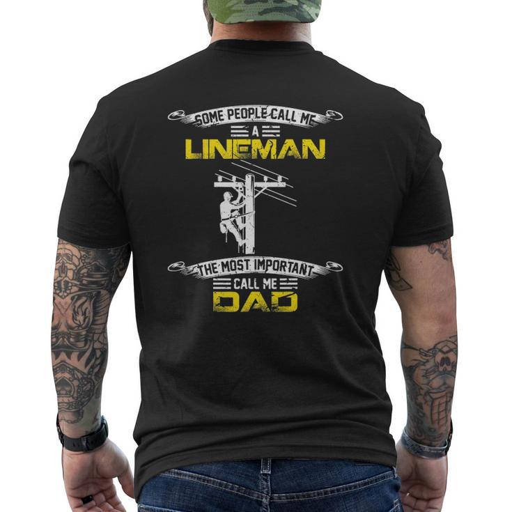 Vintage Most Important Call Me Dad Lineman Daddy Mens Back Print T-shirt