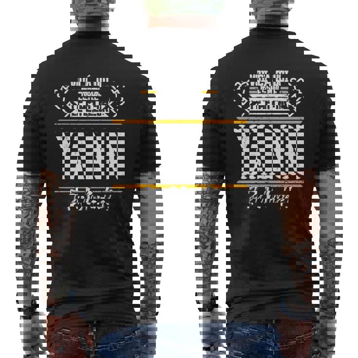 Yann Voici Á Quoi Ressemble Le Meilleur Du Monde T-shirt imprimé au dos