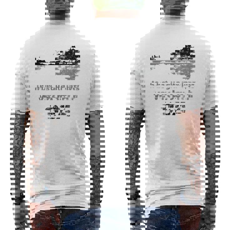 Guitarrista Guitarra Con Paisaje Best Guitar Players 1974 Camiseta Hombre Estampado Espalda