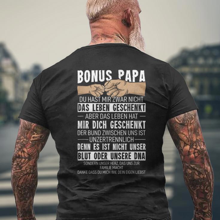 With Bonus Papa Du Hast Mir Zwar Nicht Das Leben Geschenkt Uns T-Shirt mit Rückendruck Geschenke für alte Männer