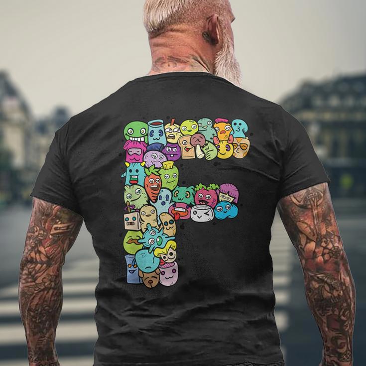 Buchstabe F Monsters Alphabet Name Initiale Niedlich Monogrammiert T-Shirt mit Rückendruck Geschenke für alte Männer