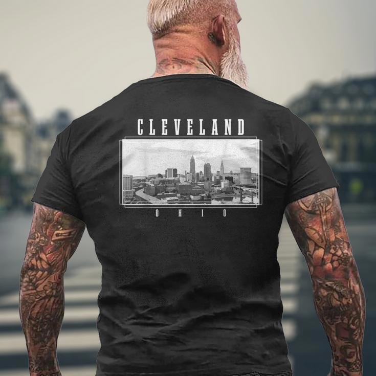 Cleveland Ohio Skyline Pride Black & White Vintage Cleveland Men's T-shirt Back Print Gifts for Old Men