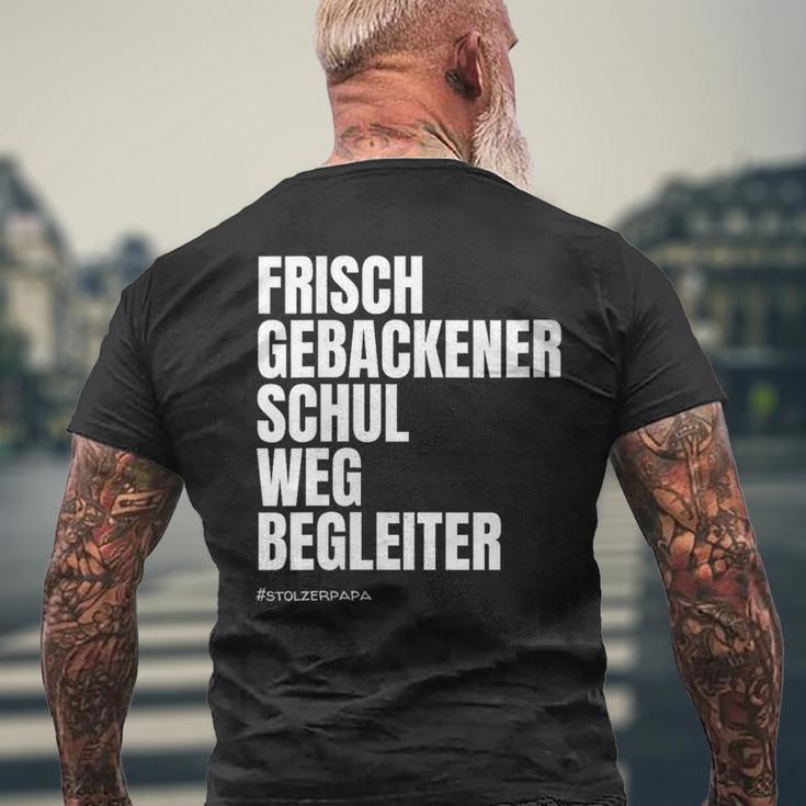 Damen I Dötzchen Papa Begleitung Einschulung Mit-Ausschnitt T-Shirt mit Rückendruck Geschenke für alte Männer