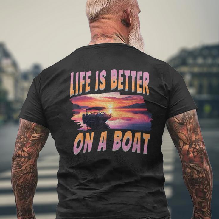 Das Leben Ist Besser Auf Einem Boot Captain Boaters Boating Lake Life T-Shirt mit Rückendruck Geschenke für alte Männer