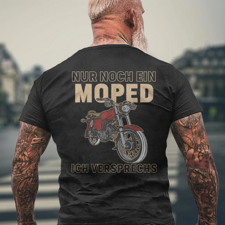 Ddr Schwalbe S50 Simson Moped Nur Noch Ein Moped T-Shirt mit Rückendruck Geschenke für alte Männer