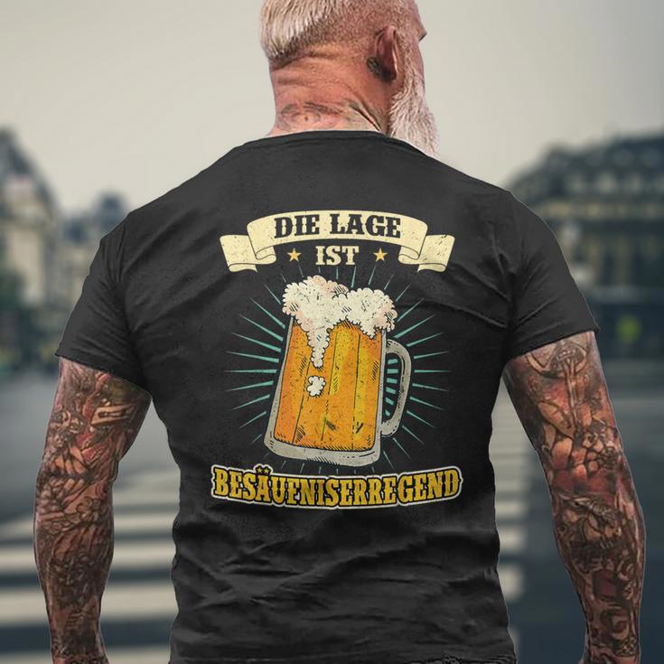 Die Lage Ist Besaffniserregen T-Shirt mit Rückendruck Geschenke für alte Männer